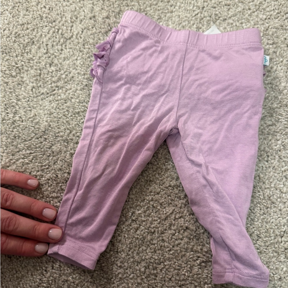 Posh Peanut Lilac Stretch Leggings with Butt Ruffle